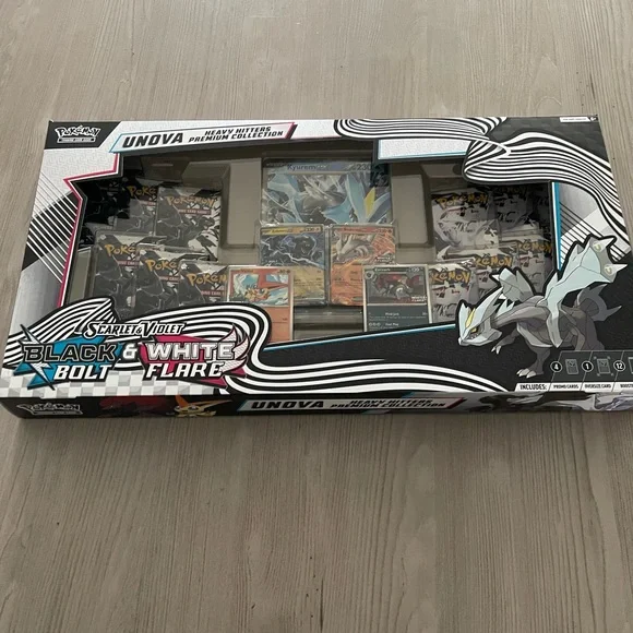 Pokemon Unova Heavy Hitters Premium Collection SV Black Bolt & White Flare - Picture 3 of 4